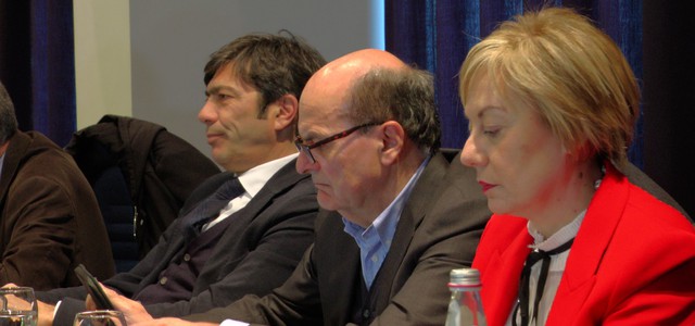 Bersani a Catanzaro "Bisogna stringere molto sui temi sociali" VIDEO