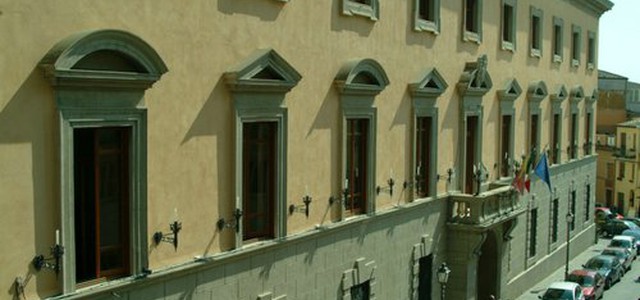 Triffiletti-Merante: "Abramo non deleghi leadership a Cardamone. Patto d'acciaio valido solo con gli elettori"