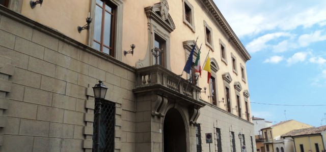Catanzaro, stamane torna a riunirsi il Consiglio comunale
