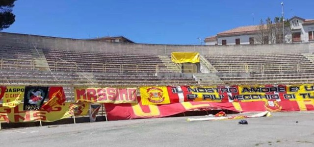 Play Off - FOTONOTIZIA: La "Massimo Capraro" prepara le coreografie