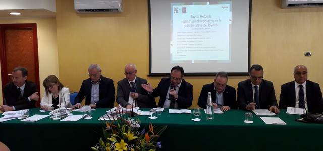 Congresso Legacoop - Robbe: "La cooperazione è il perno del sistema per la costruzione di lavoro vero"