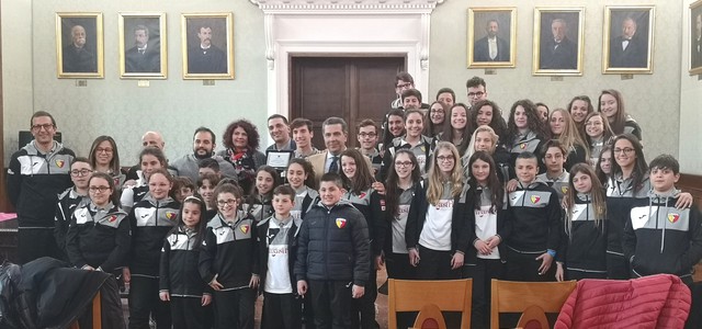 Un premio in comune per il nuotatore Giovanni Caserta, nuovo campione italiano juniores 400 stile libero