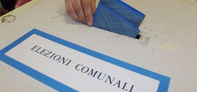 Comunali, a Catanzaro alle 19 l'affluenza è al 45%