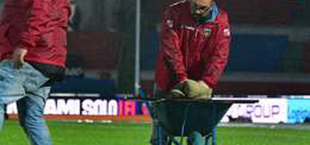 il Cosenza pareggia sul campo asciutto