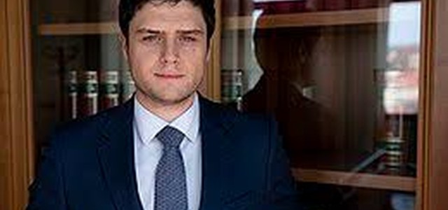 Melicchio (5Stelle) illustra la manovra che porterà 20MLN di investimenti pubblici in Calabria. (LISTA DEI COMUNI)