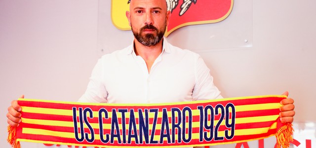 US Catanzaro, Antonio Calabro è il nuovo allenatore