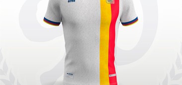 L'U.S. Catanzaro compie 90 anni, ecco la maglia celebrativa