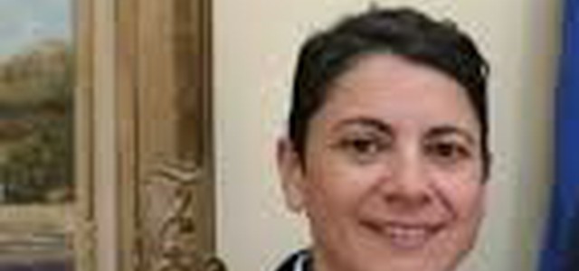 Manuela Costanzo risponde a Serrao: "Chi c'è dietro I Quartieri?"