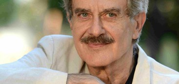 AMA Calabria presenta la deflagrante ‘Nota Stonata’ con Giuseppe Pambieri e Carlo Greco