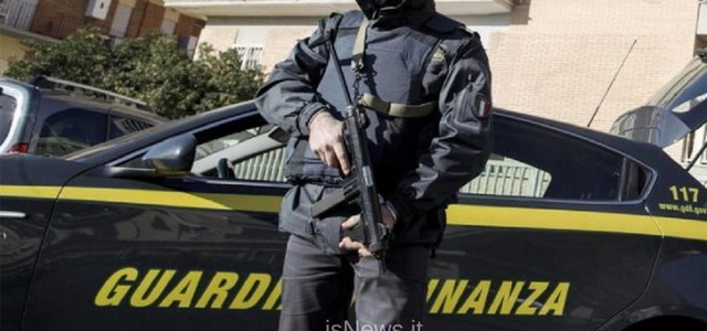 Frode nel cosentino: 6 arresti e sequestro da 70 milioni, facevano fatture per operazioni inesistenti