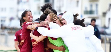 Euro Cup beach soccer donne, LBC Catanzaro ai quarti di finale (FOTO e VIDEO)