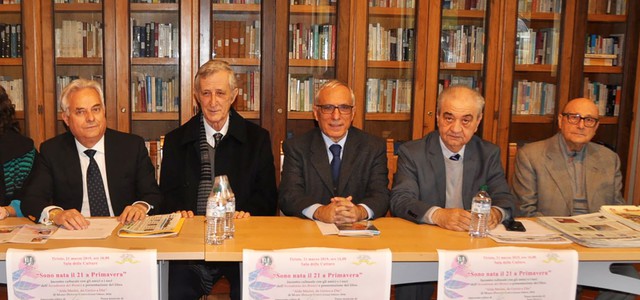 Catanzaro, al via il concorso dell’Accademia dei Bronzi  Premio “Merini”
