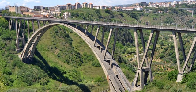 In Calabria  ben centocinquantacinque ponti non hanno proprietari e gestori, a denunciarlo ex amministratore delegato Anas