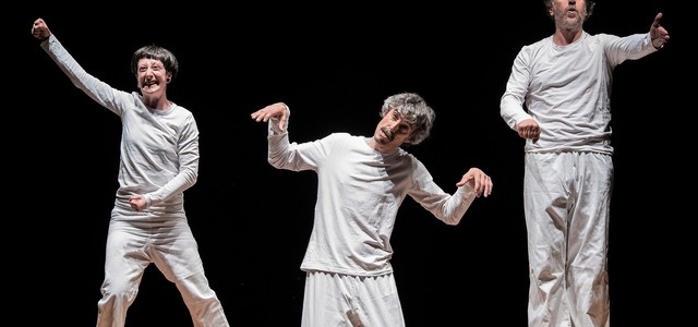 Al Teatro Comunale di Catanzaro la stagione continua. Dopo il successo di “Prove aperte” per “Il Teatro Viva”, grande attesa per il musical “Mary Poppins” sabato 28 e domenica 29 maggio