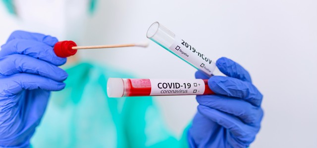 Covid, smontata la tenda dell'Esercito a Sala: da oggi tamponi all'Hub di Catanzaro Lido